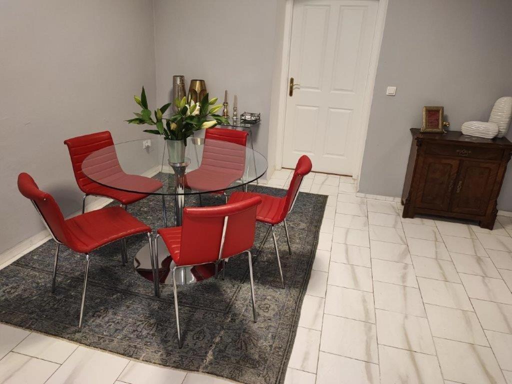 Central Vienna Apartment With Unique 40M2 City Garden & Self Check In エクステリア 写真