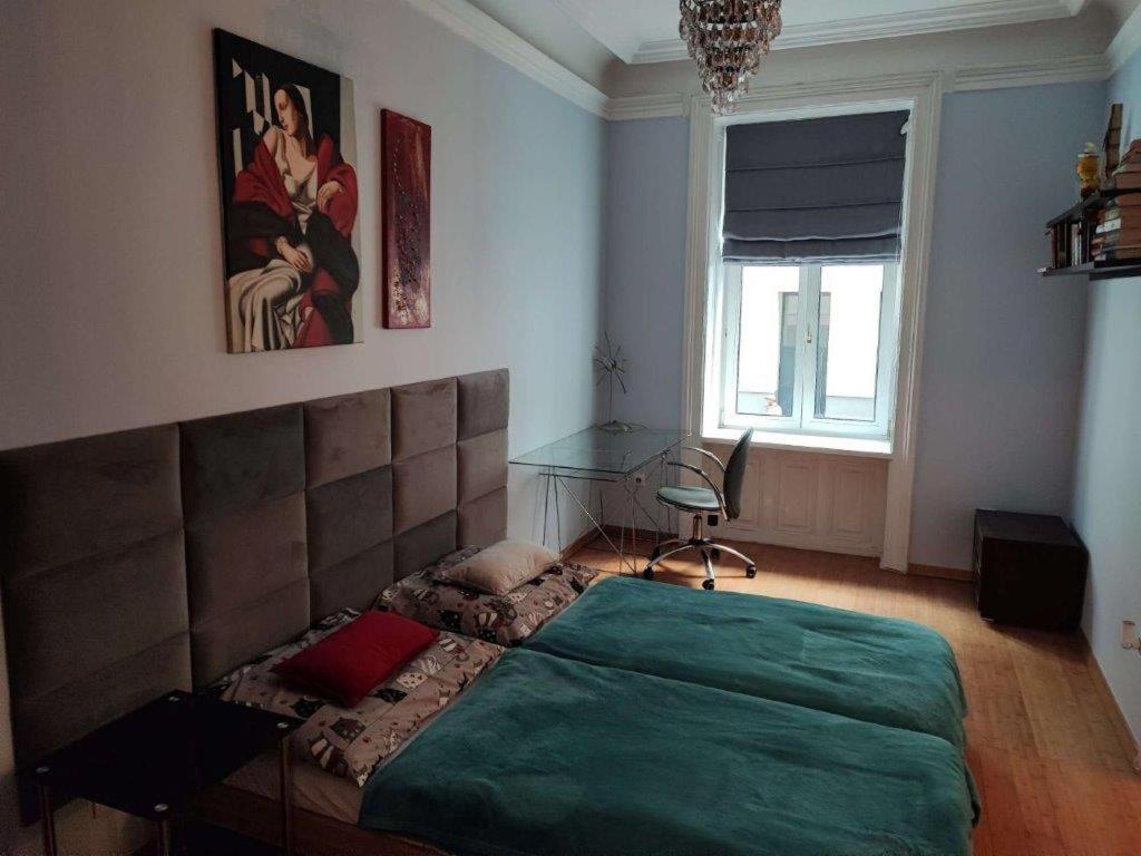 Central Vienna Apartment With Unique 40M2 City Garden & Self Check In エクステリア 写真