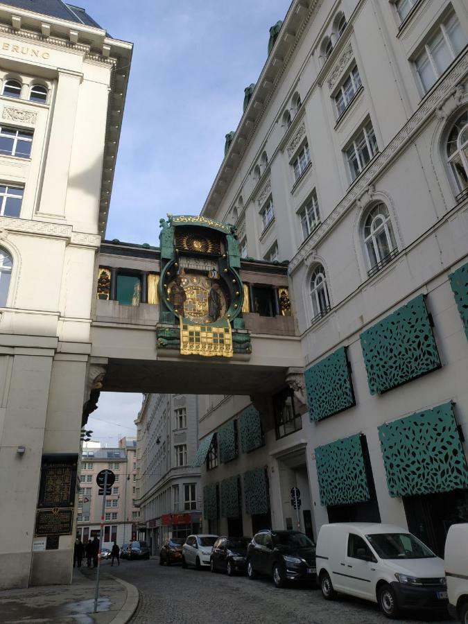 Central Vienna Apartment With Unique 40M2 City Garden & Self Check In エクステリア 写真